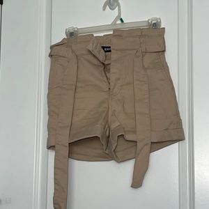 EXPRESS CREAM HIGH RISE SHORTS WITH TIE
